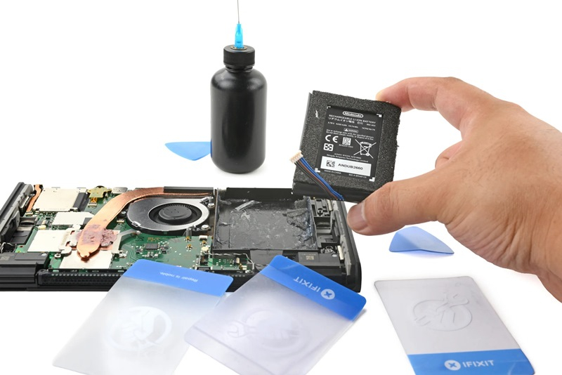  Источник изображений: iFixit 