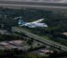 Прототип электрического самолёта Heart Aerospace X1 на взлётной полосе