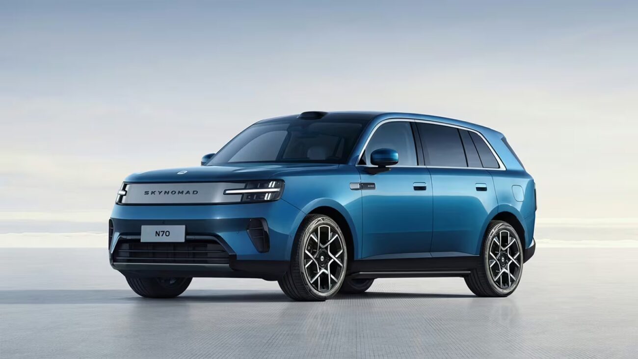 Xiaomi SkyNomad N90 Max белый электрический SUV вид сбоку